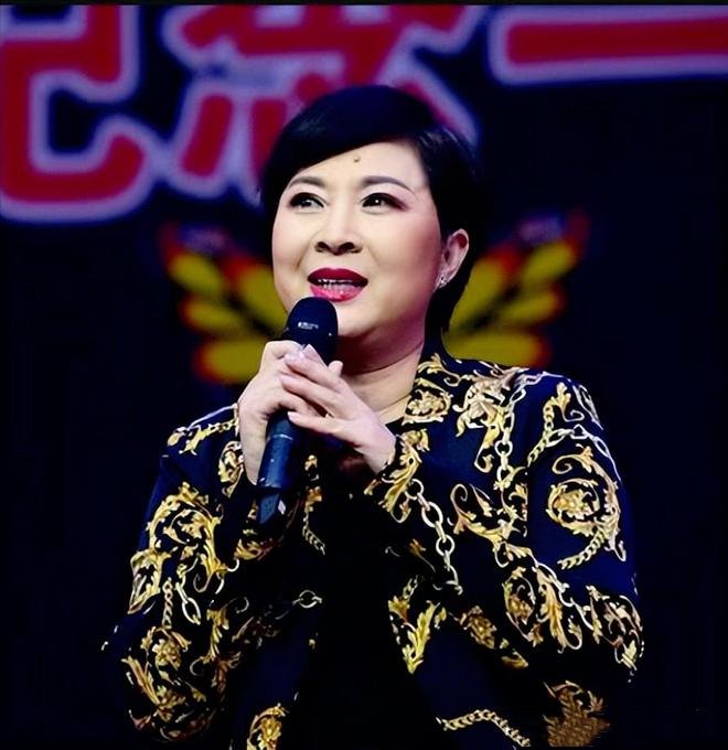 方雪雯