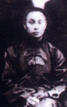 张云标
