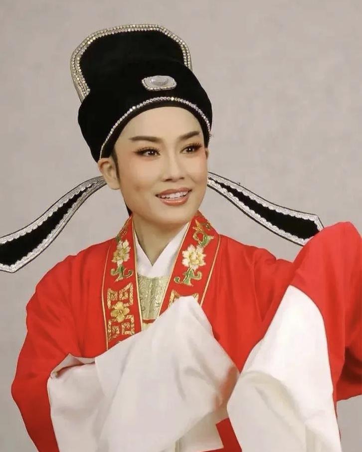 王君安