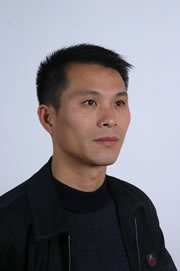 闾龙良