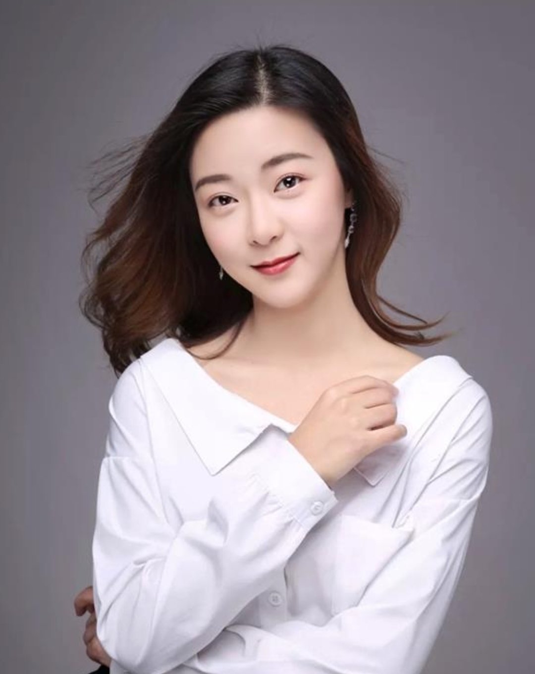 王静