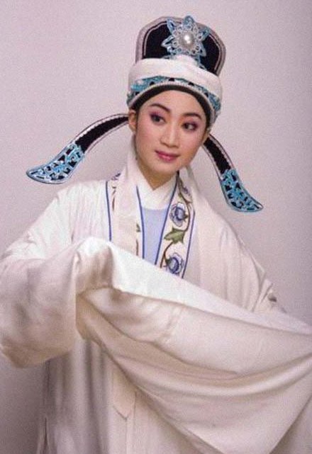 李璐彦