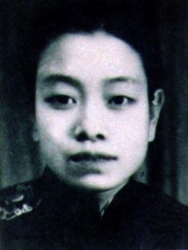 贾灵凤